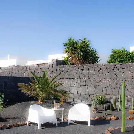 El Jardin De Juanita - Playa Blanca (Lanzarote)